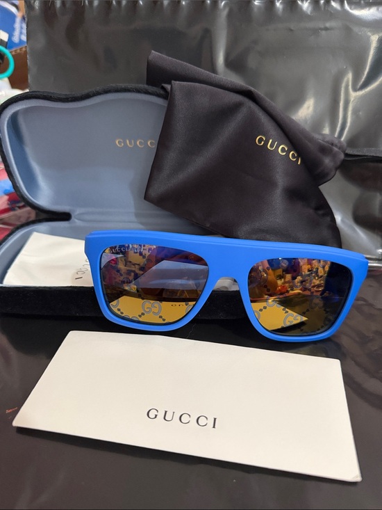Gucci Other - Gucci Unisex Bright Blue Frame Sunglasses with Amber Mirrored Lenses AUTHENTIC